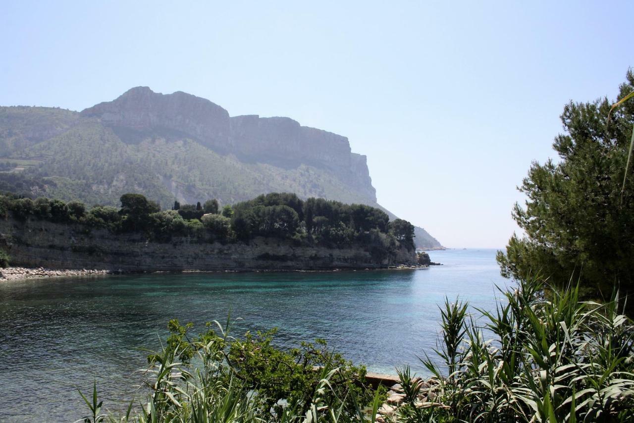 Cassis Et Ses Merveilleuses Calanques Exterior foto