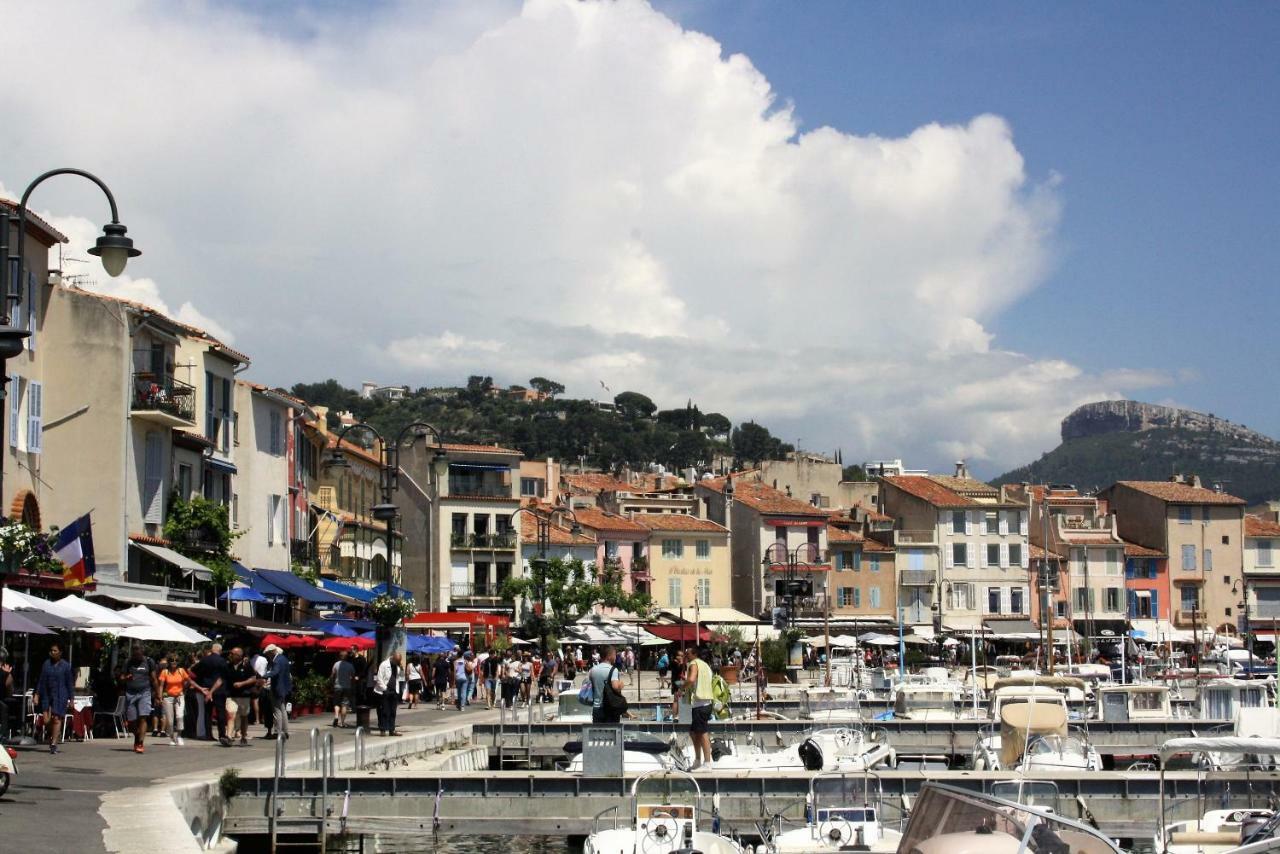 Cassis Et Ses Merveilleuses Calanques Exterior foto